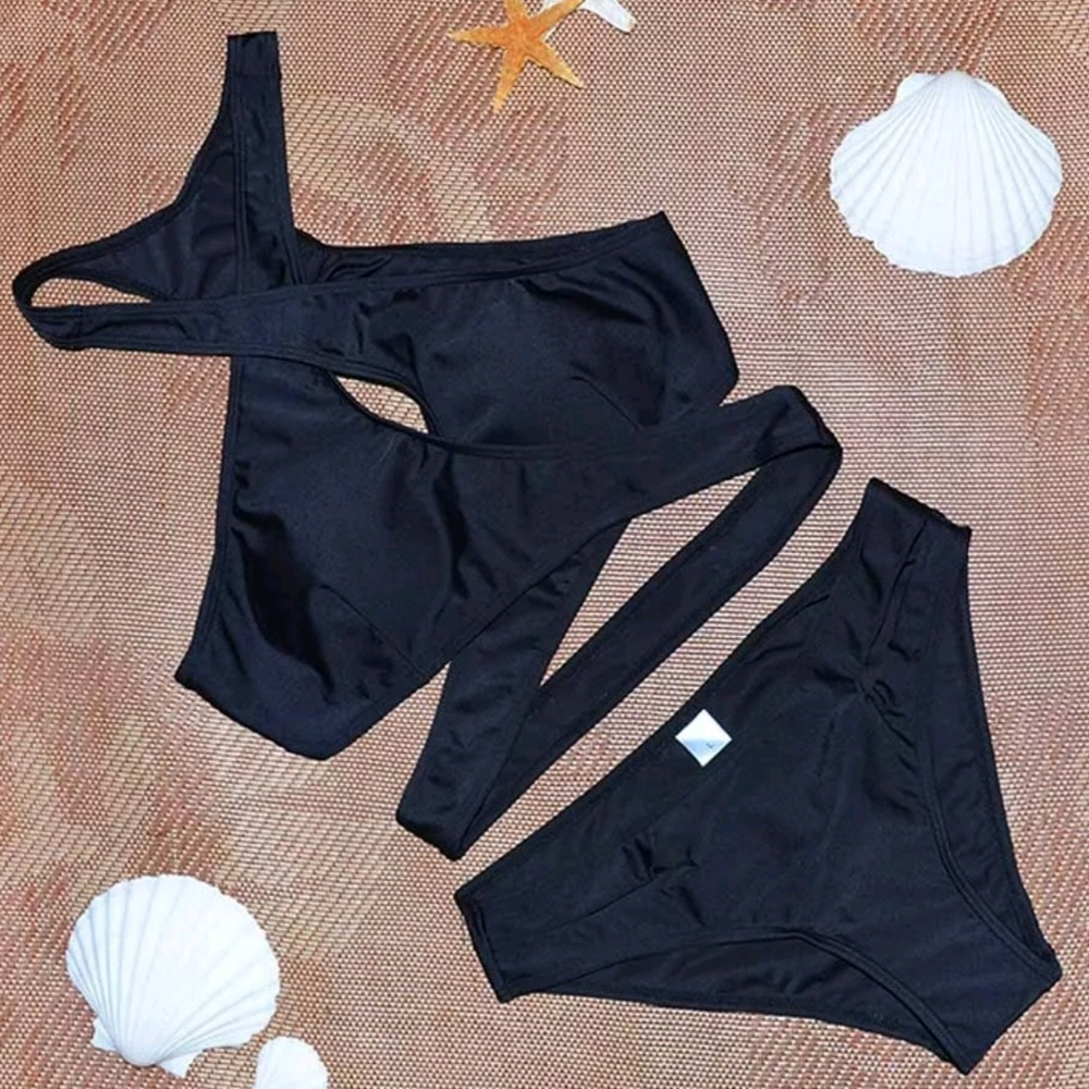 🎉 Black Swim Suit Bikini - Picture 3 of 8